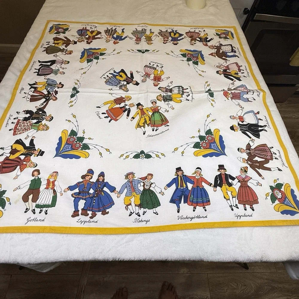 Vintage Roso Handtryck Sweden Tablecloth Folk Costume 100% Cotton 33in Swedish